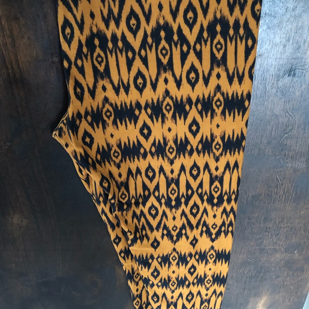 Lularoe leggings tc